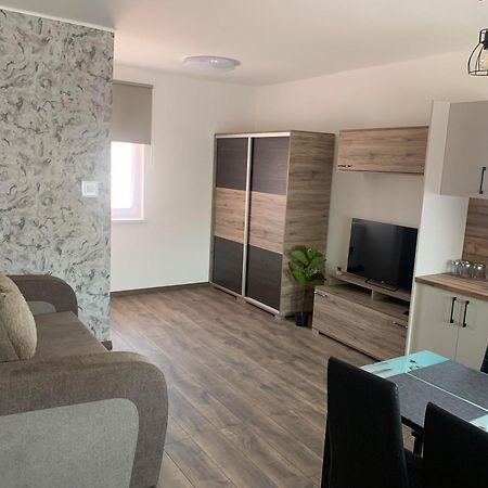 Agora Apartman Hajduszoboszlo Bagian luar foto