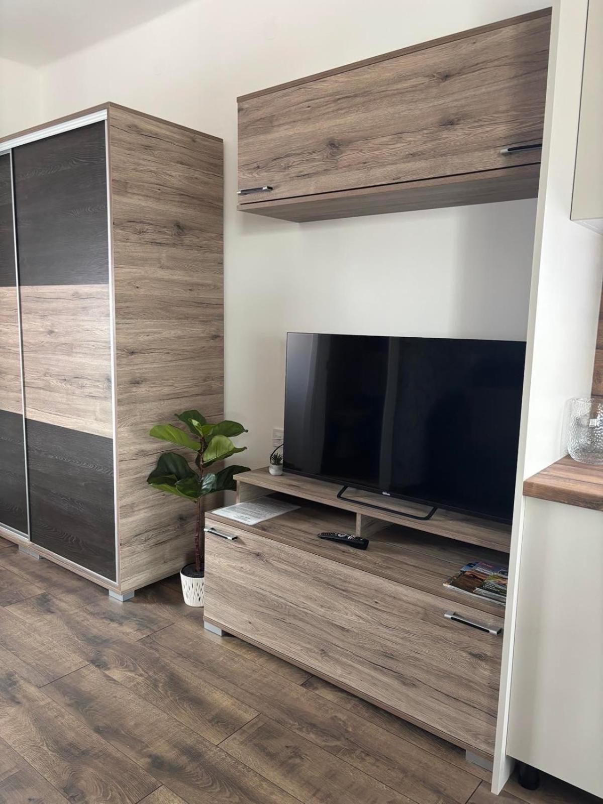 Agora Apartman Hajduszoboszlo Bagian luar foto